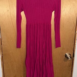 Elegant Magenta Knit Dress